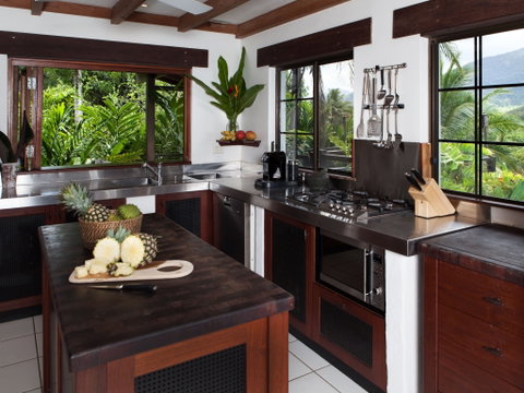 Executive Retreats - Shangri-La - Accommodation Great Ocean Road 2