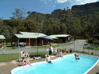 Halls Gap Log Cabins - Accommodation Great Ocean Road 3