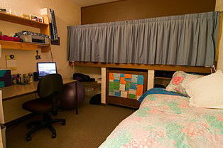 Burgmann College - Accommodation Great Ocean Road 0