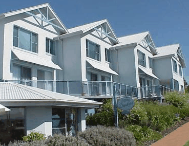 Breakers Apartments Mollymook - Accommodation Great Ocean Road 2