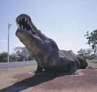 Crocodile Statue - Accommodation Great Ocean Road