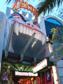 Draculas Haunted House - Accommodation Great Ocean Road 0