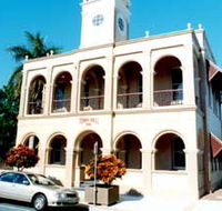Mackay Town Hall - Accommodation Great Ocean Road