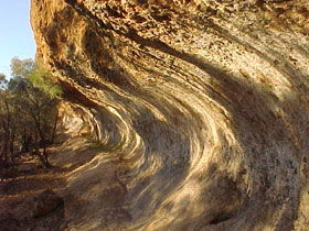Wave Rock Trail - Accommodation Great Ocean Road 0