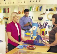 Shopping in The Rocks - Accommodation Great Ocean Road