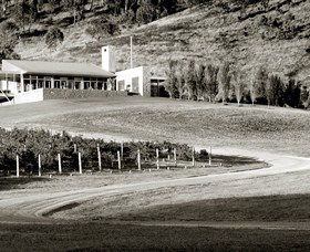 Logan Wines - Accommodation Great Ocean Road 2