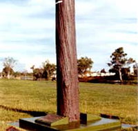 The Flood Memorial or The Stump - Accommodation Great Ocean Road