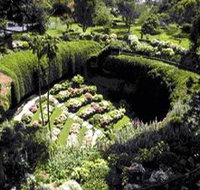 Umpherston Sinkhole - Accommodation Great Ocean Road