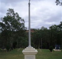 The Coronation Lamp Memorial - Accommodation Great Ocean Road