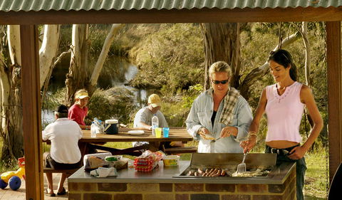 Apsley Falls Picnic Area - Accommodation Great Ocean Road 0
