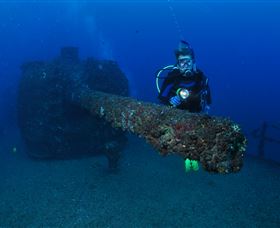 HMAS Brisbane Dive Site - Accommodation Great Ocean Road 1