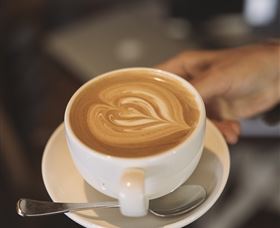 Estabar Gelati And Espresso Bar - Accommodation Great Ocean Road 1
