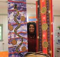 Apma Creations Aboriginal Art Gallery and Gift shop - Accommodation Great Ocean Road