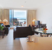 Golden Sands On Main Beach - Accommodation Great Ocean Road