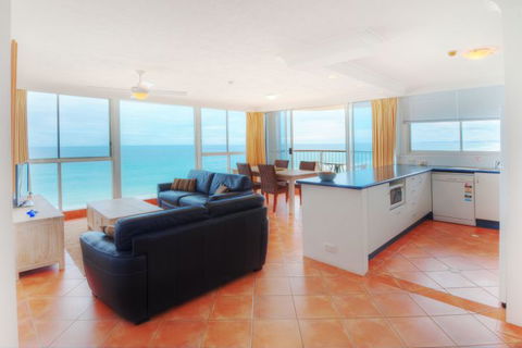 Golden Sands On Main Beach - Accommodation Great Ocean Road 15