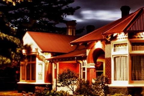 Altona Homestead Ghost Tour - Accommodation Great Ocean Road 4