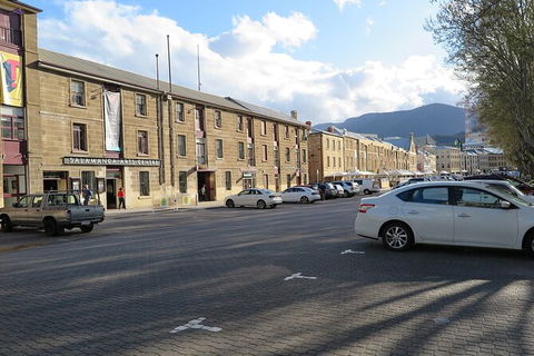 Hobart Historic Walking Tour - Accommodation Great Ocean Road 2