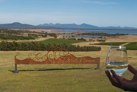 East Coast Splendour Gourmet Food Tour - Accommodation Great Ocean Road 0