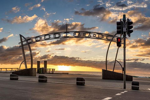 Green Cabs Surfers Paradise Tours - Accommodation Great Ocean Road 0