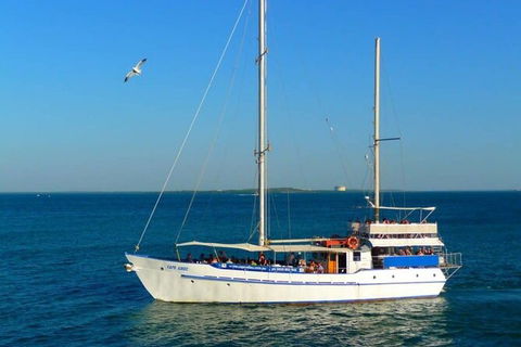 Darwin Sunset Dinner Cruise On Cape Adieu - Accommodation Great Ocean Road 4