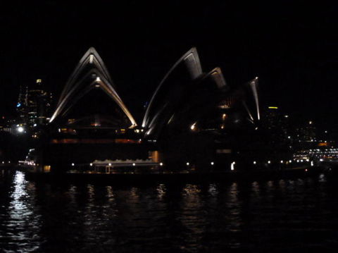 Sydney Harbour Gold Penfolds Dinner Cruise - Accommodation Great Ocean Road 3
