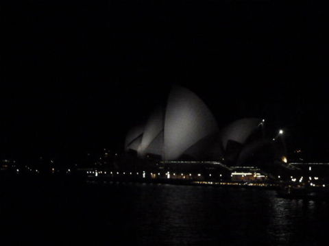 Sydney Harbour Gold Penfolds Dinner Cruise - Accommodation Great Ocean Road 8