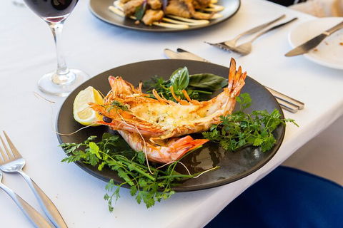 Private Sydney Harbour Lunch Cruise Including Unlimited Drinks - Accommodation Great Ocean Road 16