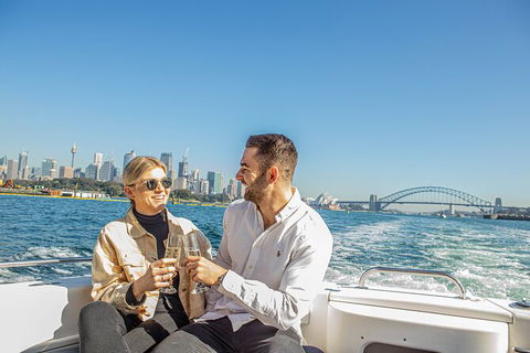 Private Sydney Harbour Lunch Cruise Including Unlimited Drinks - Accommodation Great Ocean Road 2