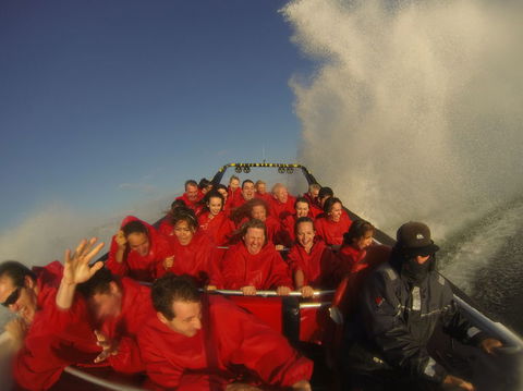 Sydney Harbour Jet Boat Thrill Ride: 30 Minutes - Accommodation Great Ocean Road 20