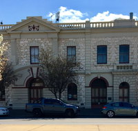 Naracoorte Town Hall - Accommodation Great Ocean Road