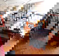 Stewarts Visitor Information and Gallery - Accommodation Great Ocean Road