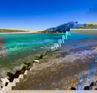 Sussex Inlet Entrance Beach - Accommodation Great Ocean Road