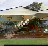 Tottenham - Accommodation Great Ocean Road