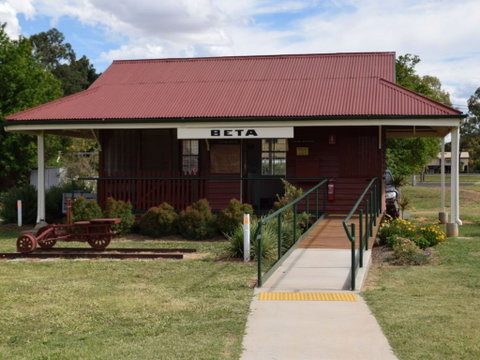 Beta Hut And Railway Memorabilia - Accommodation Great Ocean Road 0