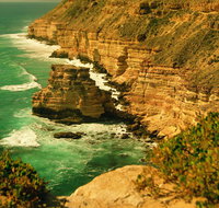 Island Rock and Natural Bridge - Accommodation Great Ocean Road