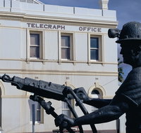 Miners Monument - Accommodation Great Ocean Road