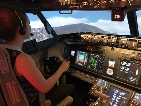 SIM737 Flight Simulator Hobart - Accommodation Great Ocean Road 0