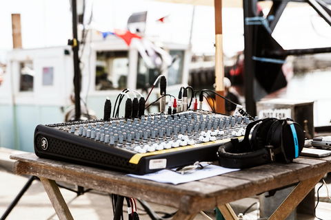 Apollo Bay Radio 87.6 FM - Accommodation Great Ocean Road 0