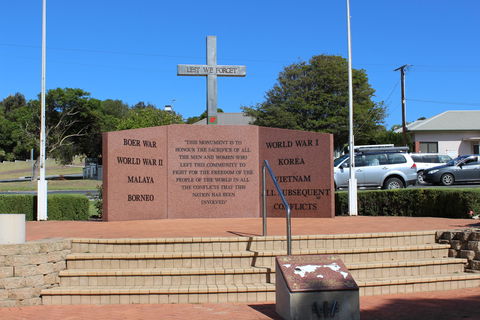 Port Lincoln War Memorial - Accommodation Great Ocean Road 0