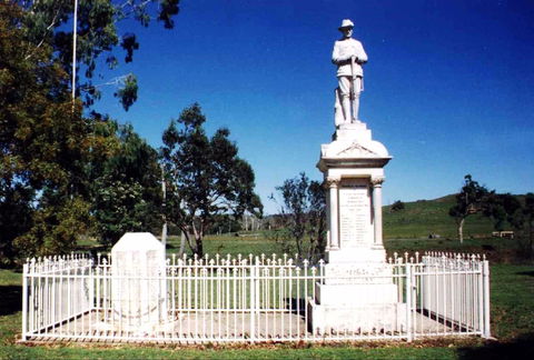 Cooyar War Memorial - Accommodation Great Ocean Road 0