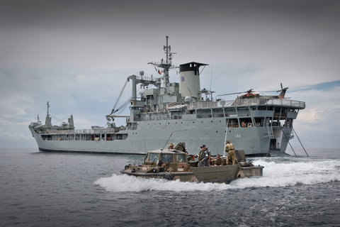 HMAS Tobruk Dive - Accommodation Great Ocean Road 2