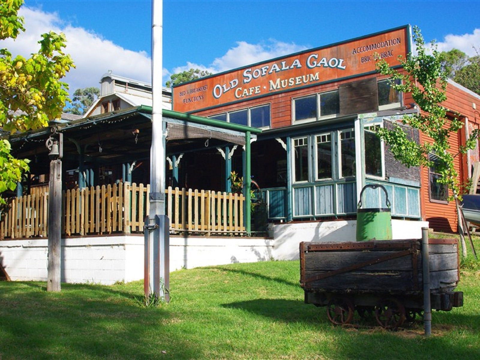 Mount Panorama NSW Accommodation Great Ocean Road