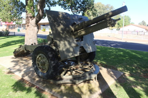 War Gun Trophy - Accommodation Great Ocean Road 0