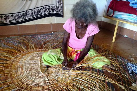 Gay-Wu Woman\'s 5 Day Yolngu Homeland Tour - Accommodation Great Ocean Road 4