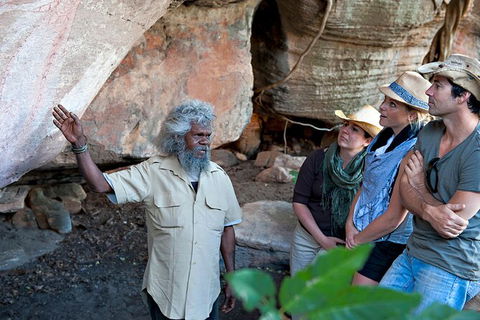 Arnhem Land Injalak Hill Full-Day Tour From Darwin - Accommodation Great Ocean Road 8