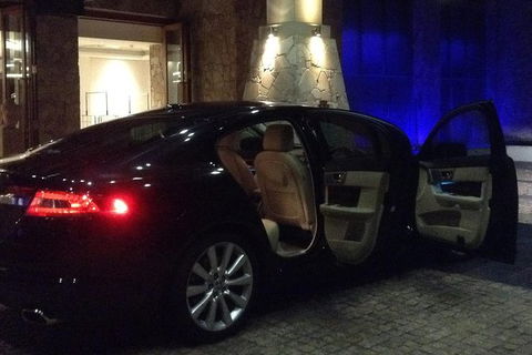 Jaguar Limousine Transfer Cairns Airport To Palm Cove - Accommodation Great Ocean Road 2