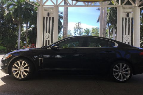 Jaguar Limousine Transfer Cairns Airport To Palm Cove - Accommodation Great Ocean Road 1