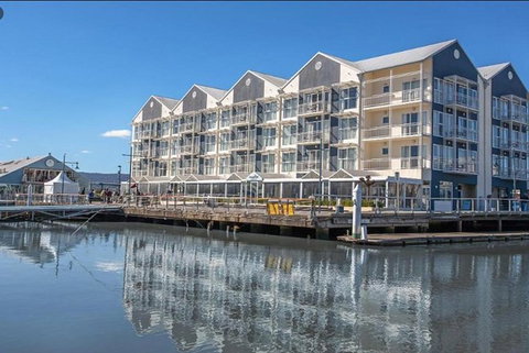 3.5 Hours Walking Guided Tour Of Launceston Highlights - Accommodation Great Ocean Road 2