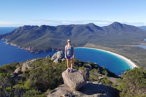 4-Day Fabulous Tasmania Tour: Wineglass Bay, Port Arthur, Devils & Bruny Island - Accommodation Great Ocean Road 0