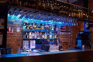 Red Rock Pizza Bar & Restaurant